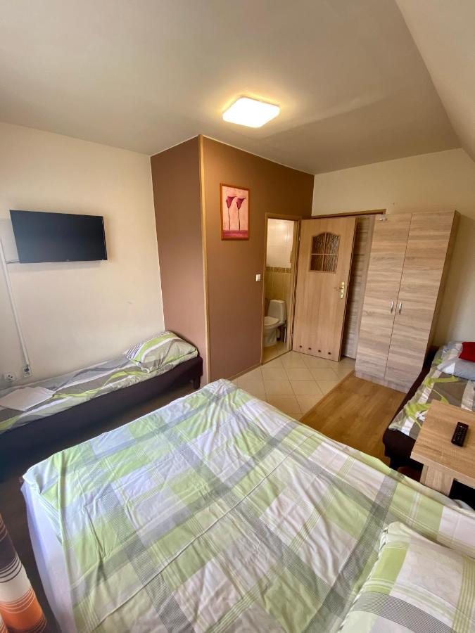 Osrodek Wczasowo-Kolonijny Gron Bed & Breakfast Bialy Dunajec Luaran gambar