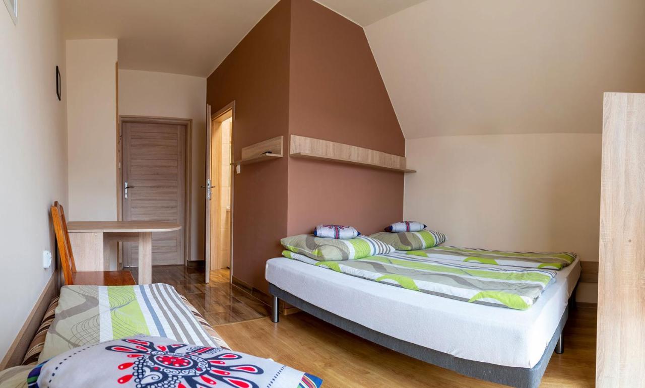 Osrodek Wczasowo-Kolonijny Gron Bed & Breakfast Bialy Dunajec Luaran gambar