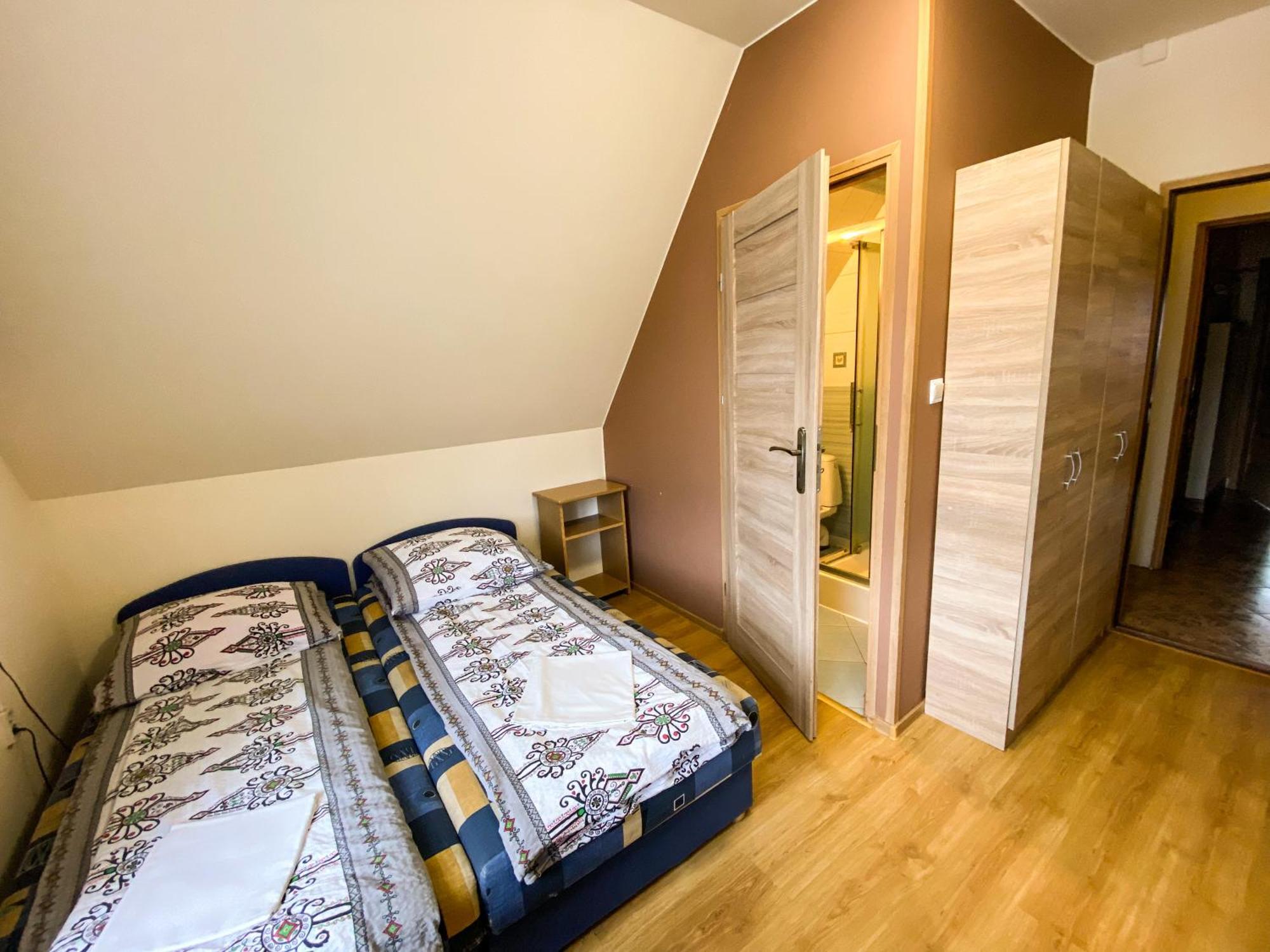 Osrodek Wczasowo-Kolonijny Gron Bed & Breakfast Bialy Dunajec Luaran gambar